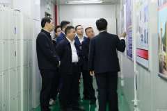 宜春市电子信息产业链招商小分队莅临开云官方版网站登录入口-开云(中国)参观调研